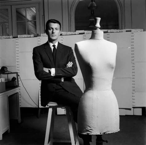 neveu de hubert de givenchy|hubert Givenchy worth.